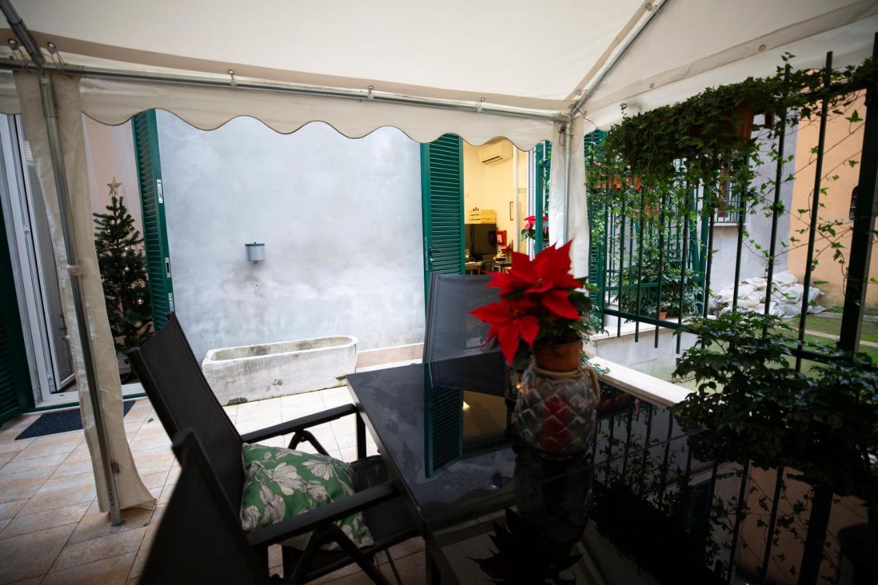 Flatinrome Trastevere Deluxe Rooms - Green Patio Roma Exterior foto