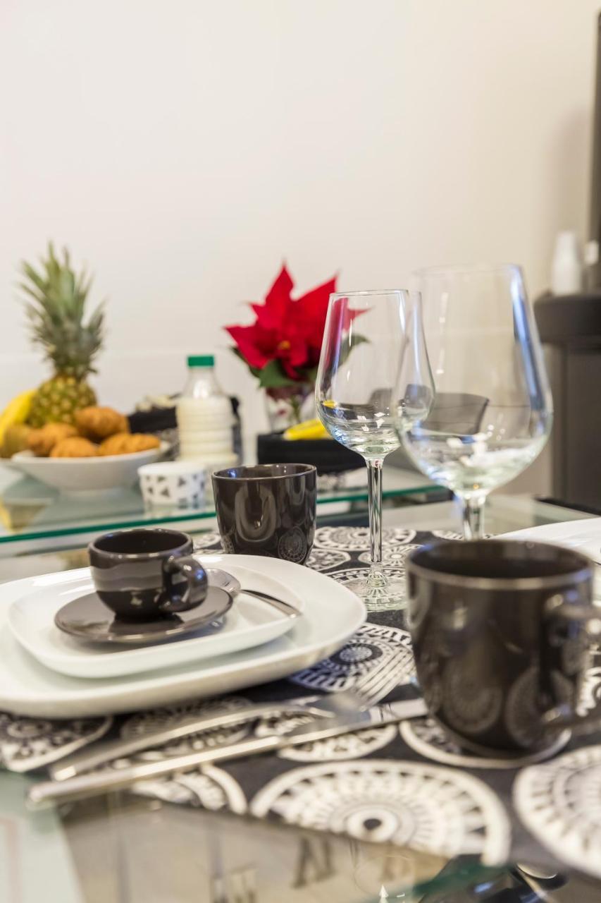 Flatinrome Trastevere Deluxe Rooms - Green Patio Roma Exterior foto